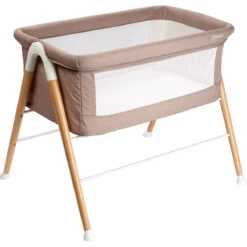 Babygo Goodnight Beige Wieg 4362 -BabyGo Verkoopwinkel babygo goodnight beige wieg aan bed 4362 5